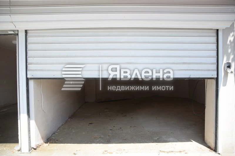 Гараж/Паркомясто в Благоевград, Еленово 1