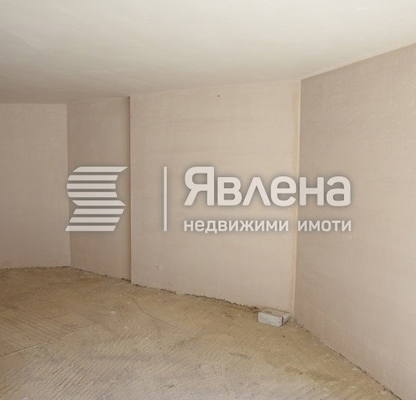 Снимка 2 — Гараж/Паркомясто в Благоевград, Еленово 1