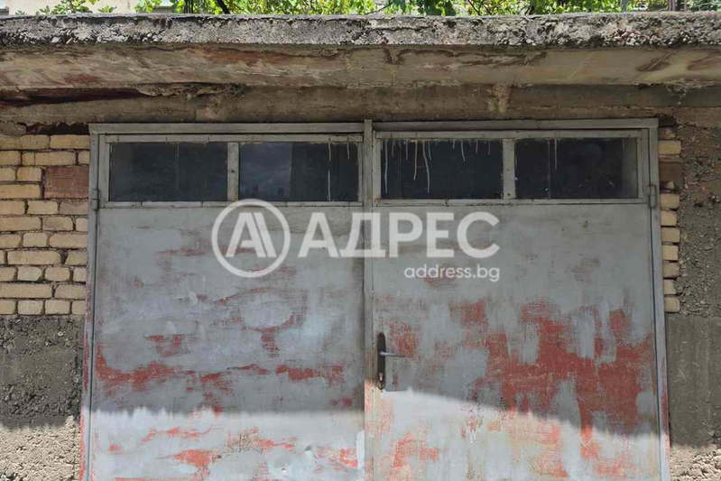 Garage/Parking in Oblast Plovdiv, Karlovo
