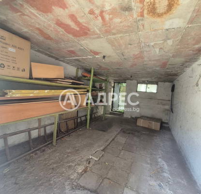 Photo 3 — Garage/Parking in Oblast Plovdiv, Karlovo