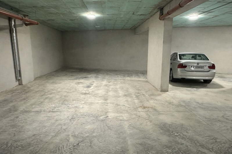 Garage/Parking in Kyrdjali, Centyr