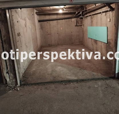 Снимка 2 — Гараж/Паркомясто в Пловдив, Кършияка