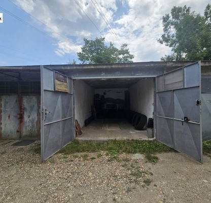 Photo 2 — Garage/Parking in Ruse, Zdravec