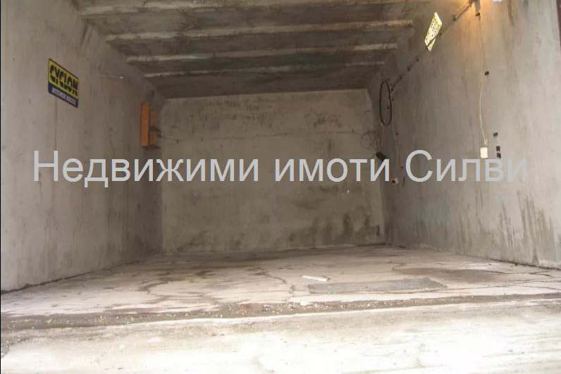 Гараж/Паркомясто в Шумен, Военно училище
