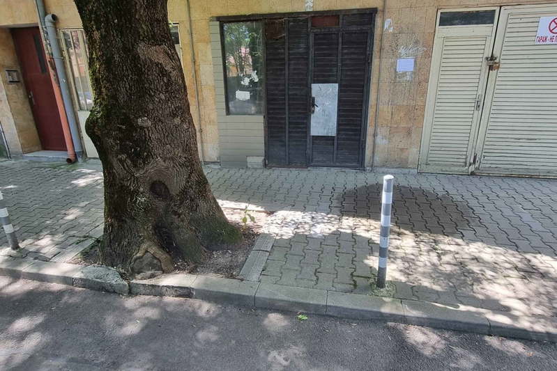 Гараж/Паркомясто в София, Банишора