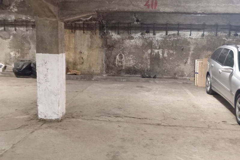 Гараж/Паркомясто в София, Борово