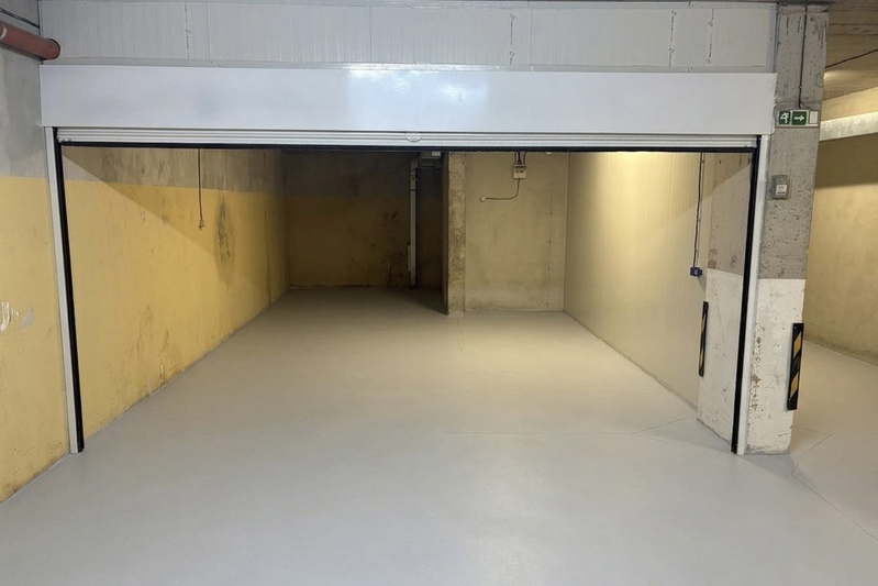 Garage/Parking in Sofiya, Centyr