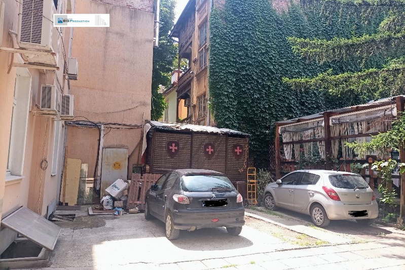 Garage/Parking in Sofiya, Centyr