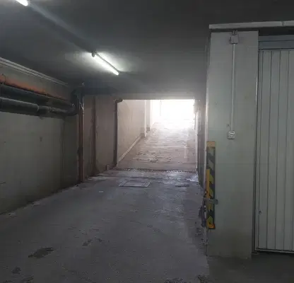 Photo 2 — Garage in Sofia, Centyr