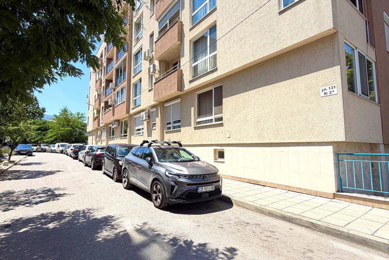 Garage/Parking in Sofiya, Iztok