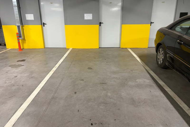 Garage/Parking in Sofiya, Krystova Vada