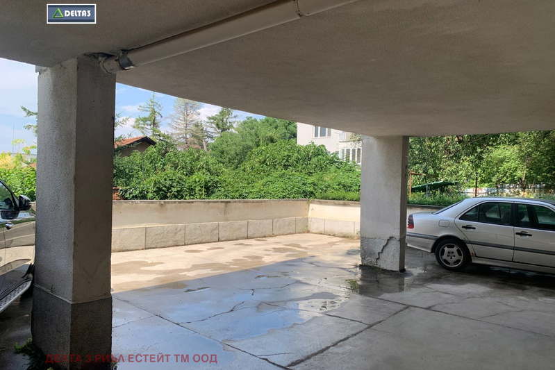 Garage/Parking in Sofiya, Lozenec