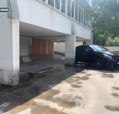 Photo 2 — Garage/Parking in Sofiya, Lozenec
