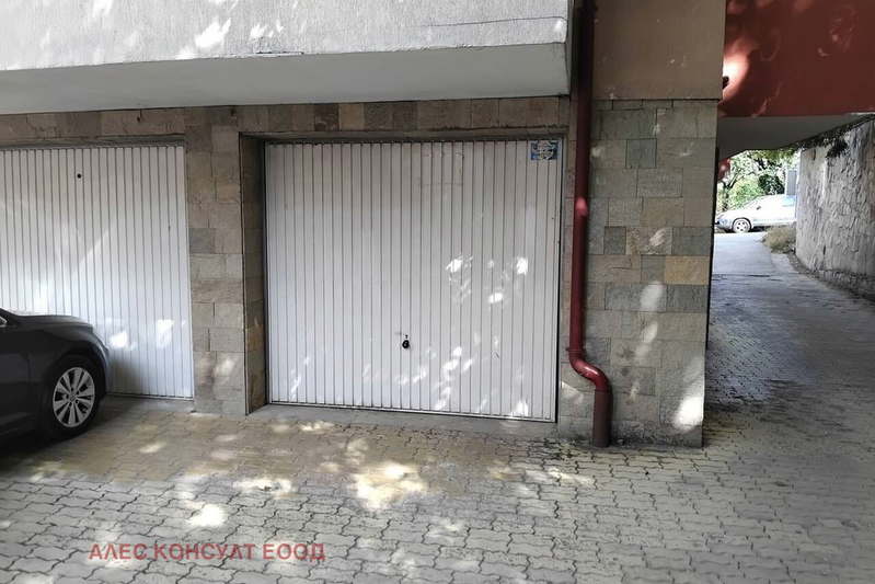 Garage/Parking in Sofiya, Manastirski Livadi