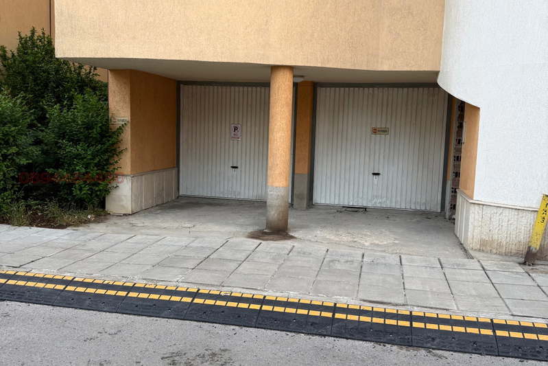 Garage/Parking in Sofiya, Manastirski Livadi