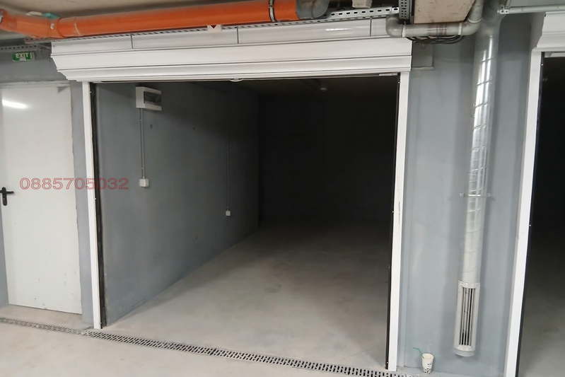 Garage/Parking in Sofiya, Nadejda 1
