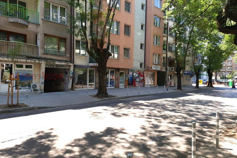 Garage in Sofia, Oborishte