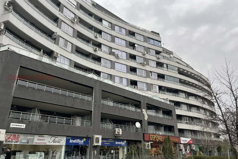 Гараж в София, Студентски град