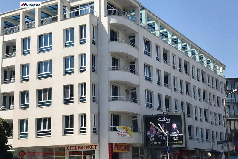 Garage/Parking in Sofiya, Studentski Grad