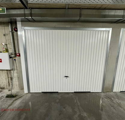 Photo 2 — Garage/Parking in Sofiya, Studentski Grad