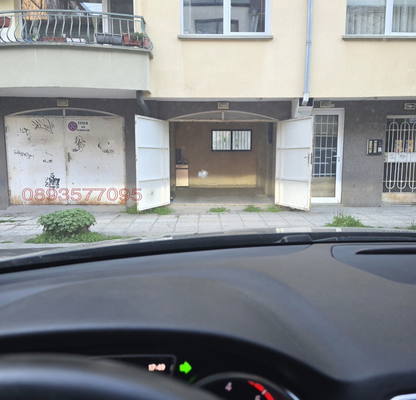 Photo 2 — Garage/Parking in Varna, Centyr