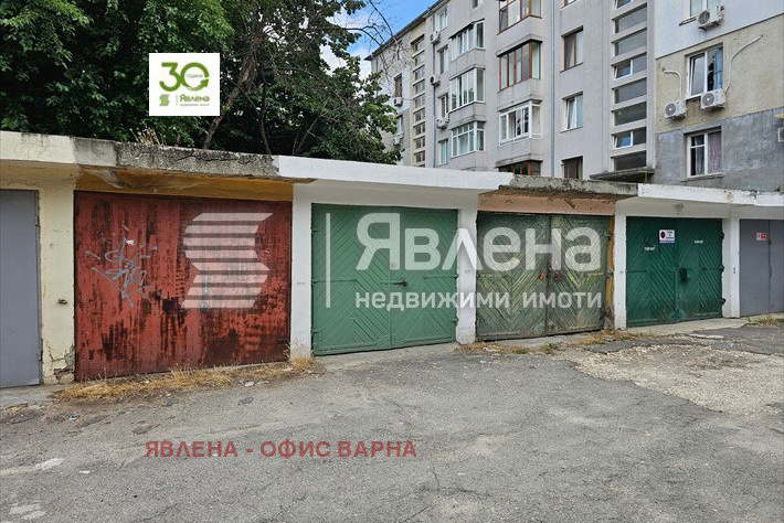 Garage/Parking in Varna, Chataldja