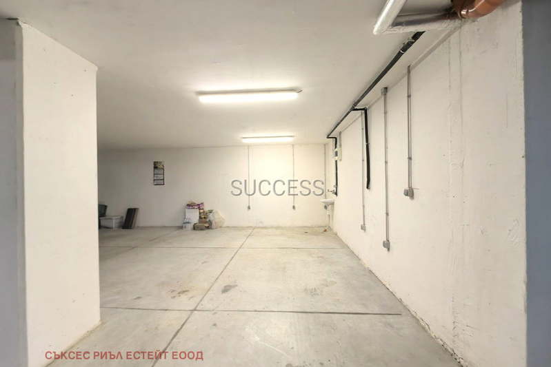 Garage/Parking in Varna, Izgrev