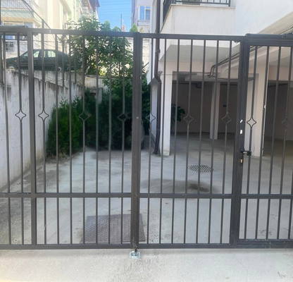 Photo 2 — Garage/Parking in Varna, Vladislav Varnenchik 1