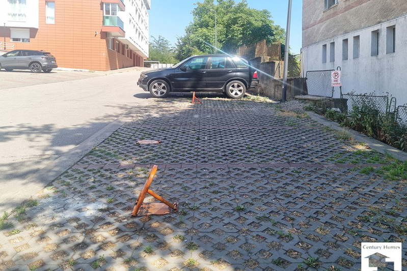 Гараж/Паркомясто във Велико Търново, Център