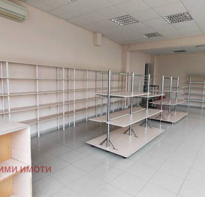 Снимка 3 — Магазин в Кърджали, Възрожденци