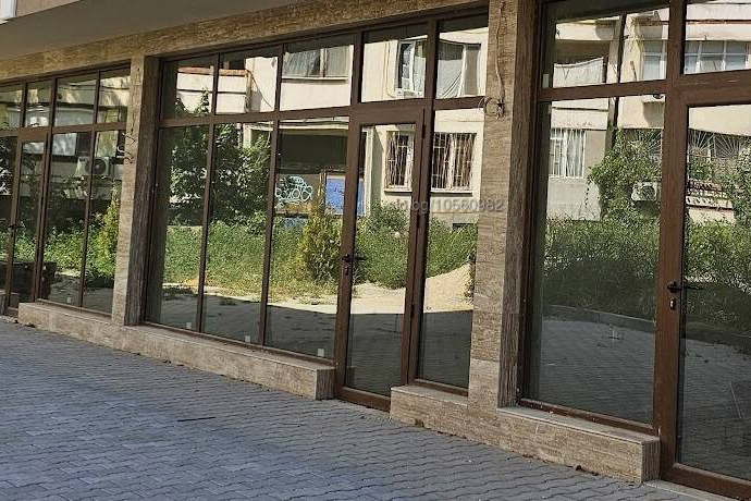 Магазин в Пловдив, Христо Смирненски