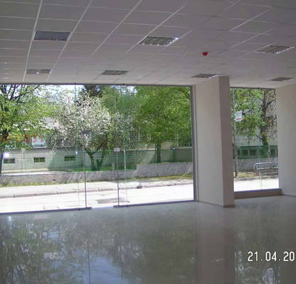Снимка 4 — Магазин в Русе, Здравец Изток