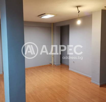 Photo 2 — Shop in Sofiya, Borovo