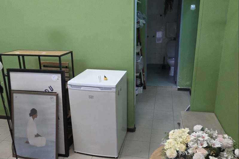 Shop in Sofiya, Centyr
