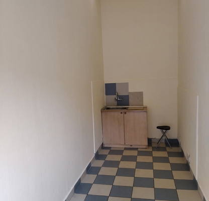 Снимка 5 — Магазин в София, Център