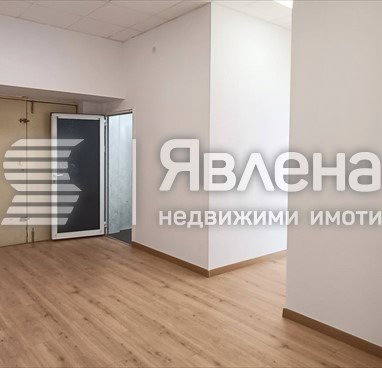 Снимка 4 — Магазин в София, Гоце Делчев