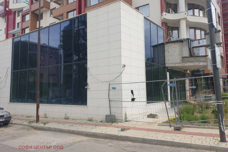 Магазин в София, Сердика