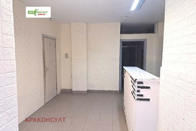 Магазин в София, Света Троица