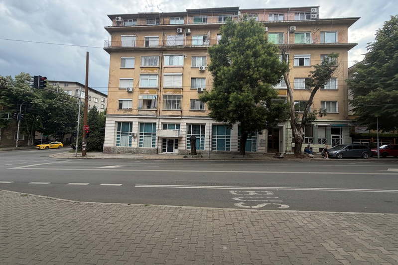 Магазин в Стара Загора, Център