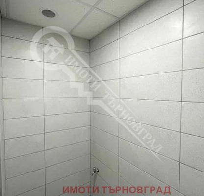 Снимка 3 — Магазин във Велико Търново, Акация
