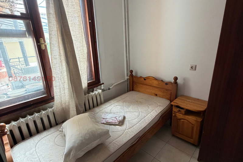 Room in Sofia, Dragalevci