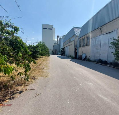 Photo 2 — Warehouse in област София, Ravno Pole