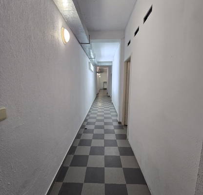 Photo 2 — Warehouse in Sofiya, Lozenec