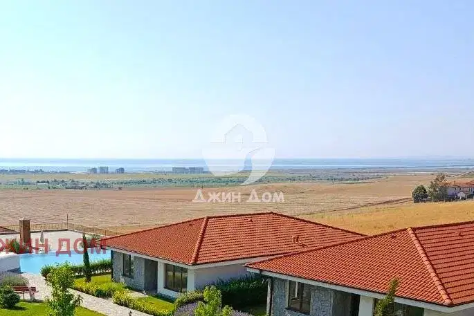 Двустаен апартамент в Бургас, Ахелой