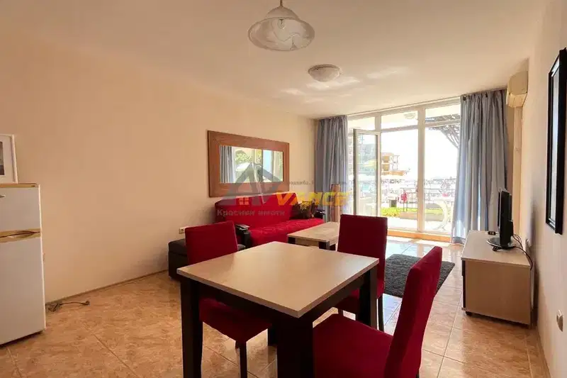 3-bedroom apartment in Burgas, Aheloi