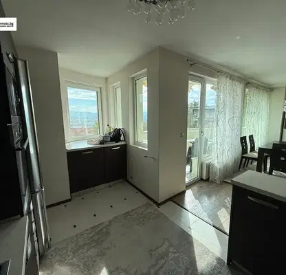 Photo 5 — 4-bedroom apartment in Blagoevgrad, Shirok Centyr