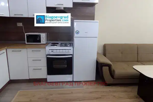 3-bedroom apartment in Blagoevgrad, Shirok Centyr