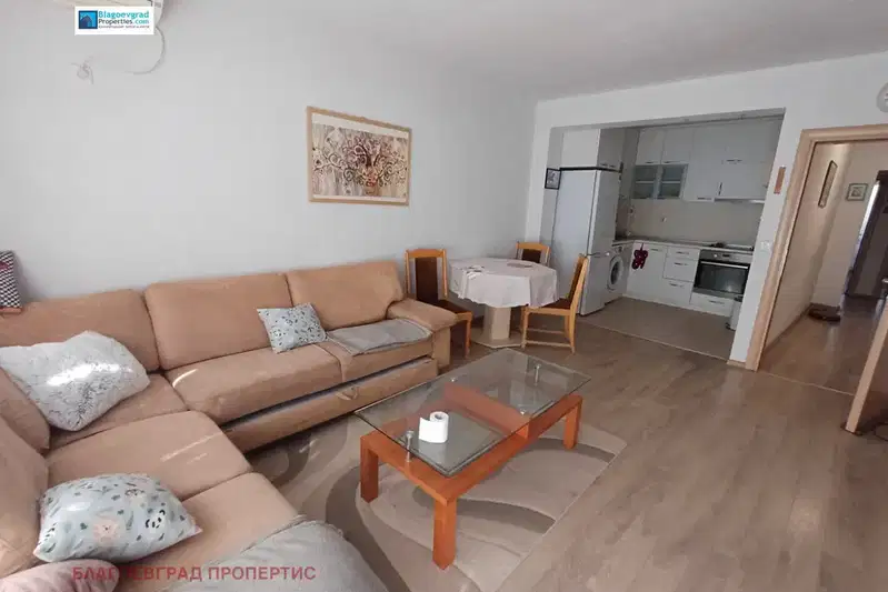 3-bedroom apartment in Blagoevgrad, Shirok Centyr