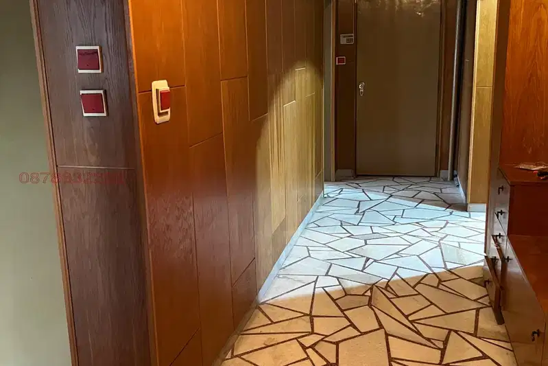 4-bedroom apartment in област София, Botevgrad