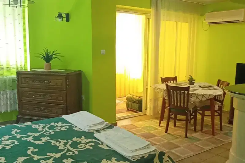 Furnished one-room apartment in Center, Burgas